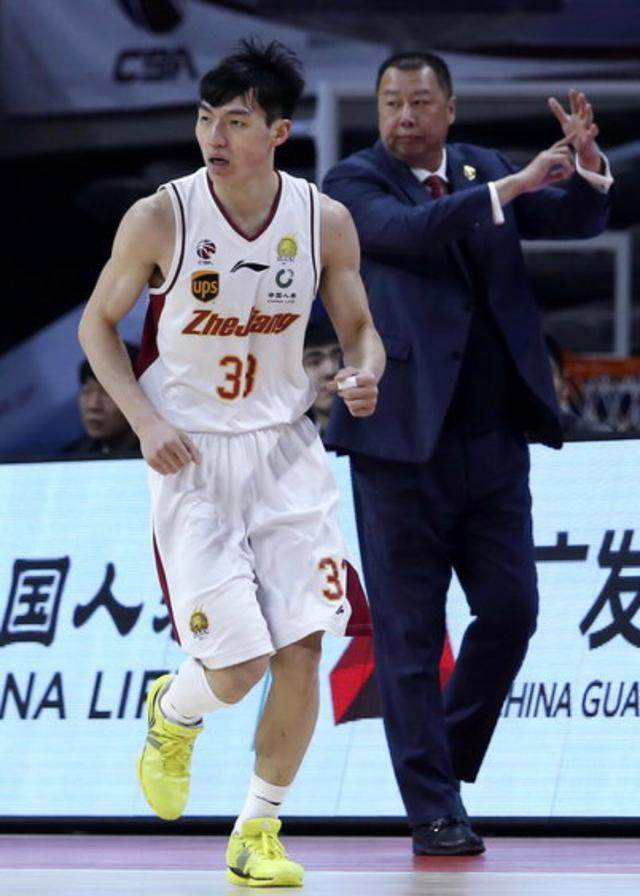 BTi体育-包含福建队遭遇逆转惨败，排名节节下滑的词条